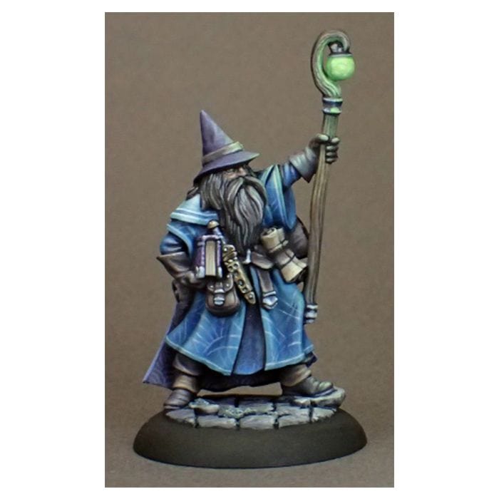Reaper Miniatures Dungeon Dwellers: Luwin Phost, Adventuring Wizard - Lost City Toys